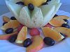 Eu Fiz Salada de Fruta Fresca em Prato-frutas-empratadas-001.jpg