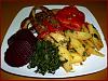 Eu Fiz Perca do Nilo Grelhada com Batatas Ensalsadas e Pimentos Assados-p1010295.jpg