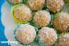 Brigadeiros de Maracuj� e Coco-brigadeiros-maracuja-coco-4.jpg