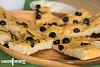 Focaccia de Alecrim Fresco com Azeitonas e Alho-focaccia-alecrim-azeitonas-alho-2.jpg