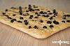 Focaccia de Alecrim Fresco com Azeitonas e Alho-focaccia-alecrim-azeitonas-alho-3.jpg